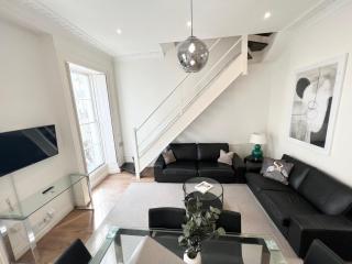 Large 3 Bed 3 Bath Apartment- Central London - London - 5