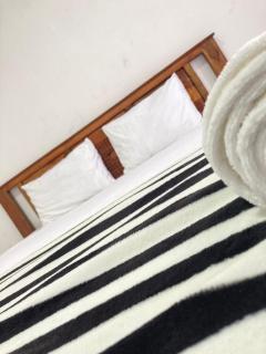 ELLA FACE Guest INN - Ella - 4