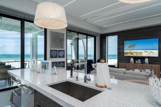 Once Upon A Tide: 4BR Beachfront with Pool & Spa! - Fort Myers Beach - 8