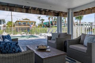 Oasis: Sunrise Views, Pool, Pet-Friendly - Fort Myers Beach - 5