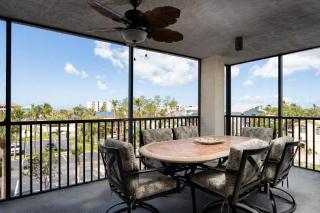Ocean Harbor: Balcony, Wet Bar, Beach Views - Fort Myers Beach - 0
