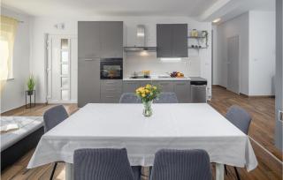 Three-Bedroom Holiday Home In Vodnjan - Vodnjan - 7