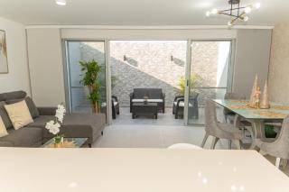 Casa nueva conjunto cerrado - 1