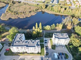 Riverside - nad rzeką, centrum, Netflix i Max, parking, winda - Iława - 7