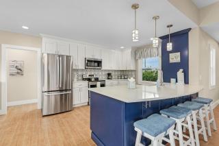 Mandalay Oasis: 3BR, Screened Patio & Beach Access - Fort Myers Beach - 7