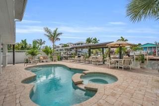 Beach House: Pool, Spa, Boat Dock & Beach - Fort Myers Beach - 0