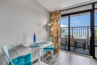 Oceanfront Dream for our Beach Lovers! L 240 - Myrtle Beach - 4