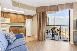 Relaxing Beach Vibes at Our Oceanfront Studio Suite! PG 726 - Myrtle Beach - 4