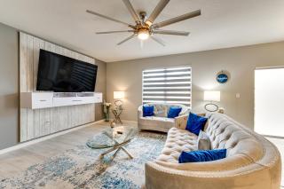 Private Patio and Yard Spacious Davenport Home! - 6