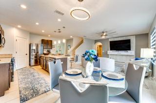 Private Patio and Yard Spacious Davenport Home! - 4