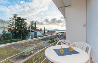 Cozy Apartment In Sveti Filip I Jakov With Wifi - 9