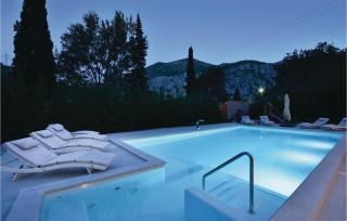 Luxurious Home In Omis With Sauna - 5