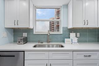Estero Condo: Views, Pool, Near Sanibel & Times Sq - Fort Myers Beach - 3