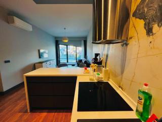 Modern Apartment in the Center - Istanbul - 4