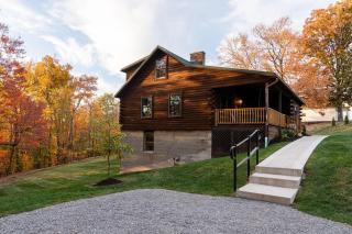 Maple Leaf Cabin - Millersburg - 9