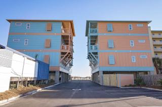 Breezyville Northwest Sky 7BR Lockout - Gulf Shores - 0