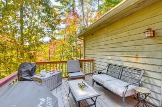 Hot Tub, Deck and Grill Secluded Cabin in Clayton - Clayton - 3