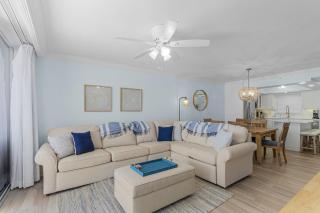 Newly Remodeled Gulf-View Condo w/ Pool & Lanai - Fort Myers Beach - 4