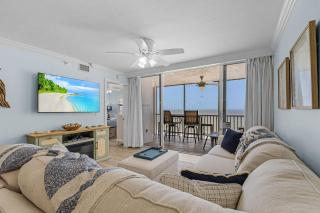 Newly Remodeled Gulf-View Condo w/ Pool & Lanai - Fort Myers Beach - 3