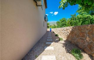 Gorgeous Home In Rovanjska - 5