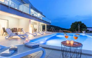 Nice Apartment In Banjole With Wifi - Banjole - 8