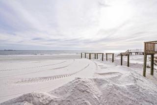 West Beach Bungalow - Gulf Shores - 1