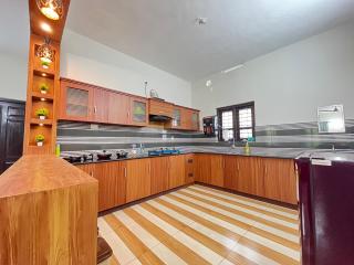BeachHaus 2 - 10MinCliff AC 2BHK flat in 4BHK House - Varkala - 5
