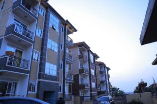 Najjera Kampala 1bed with Balcony WiFi & Parking - Kira - 8