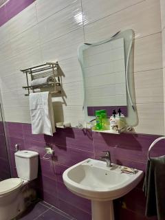 Large 3 bedroom apartment - 4