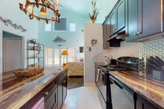 The Uncommon Retreat - Sebring - 1