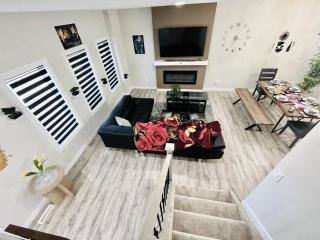 Edmonton Family Luxury Home AirHoky,PooLTable 14 Min Airport and Edmonton South, Party or Events Strictly Restricted - Nisku - 9