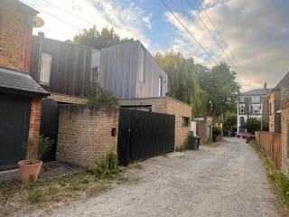 10 Garsington Mews - 1