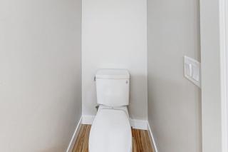 Narrow Leaf Luxury - Show Low - 1