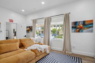 Casa Roselle # 1 - Hollywood - 7