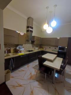 Azneft Royal Suite Apartment Sea View - Baku - 5