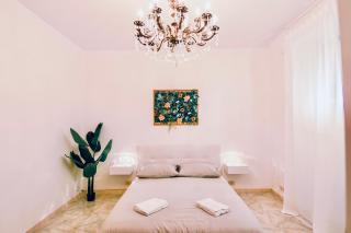 Golden Luxury Home - San Giovanni - 10 min to Basilica of San Giovanni - 25 min to Colosseum - Roma - 0