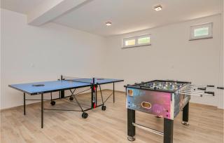 Lovely Home In Prolozac Donji - 7