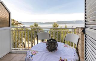 Awesome Apartment In Duba With Wifi - 9