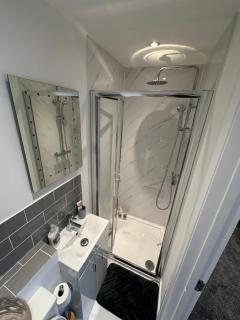 6 bedroom house in Orpington - Farnborough - 4