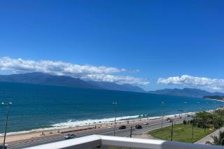 Apartamento Beira Mar - Praia Massaguaçu - Caraguatatuba - 1
