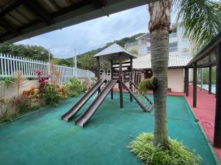 Apartamento encantador com piscina, em frente praia - Florianópolis - 9