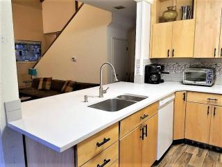 Donner Lake Gem 4Br 3Bath Chalet - 5