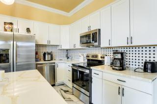 8 Mi to French Quarter Home with Patio and Yard - 3