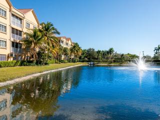 Bella Lago Condo: Pool, Spa & Walk to Beach - Fort Myers Beach - 6