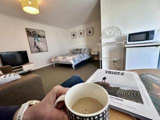 Your Mira Mar Hide Away - Albany - 2
