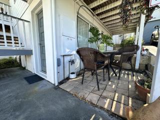 Your Mira Mar Hide Away - Albany - 1