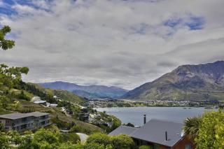 Wonderful on Woodlands - Family friendly home - Queenstown - 1