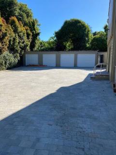 4 Stanford! Furnished Apartment, Gated Parking, Laundry - East Palo Alto - 1