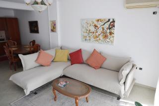 City Views Apartment Blloku - City Center - Tirana - 9