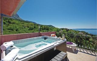 Holiday Home Gornji Tucepi-Srida Sela Bb Ii - Tučepi - 2